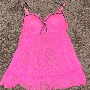 SIZE MED PINK LINGERIE